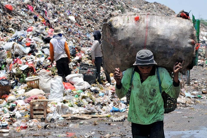 Quoc te Lao dong anh 9