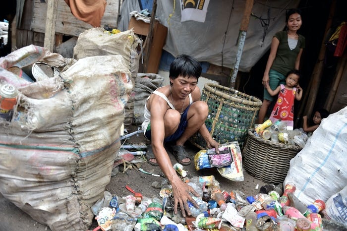 Quoc te Lao dong anh 10