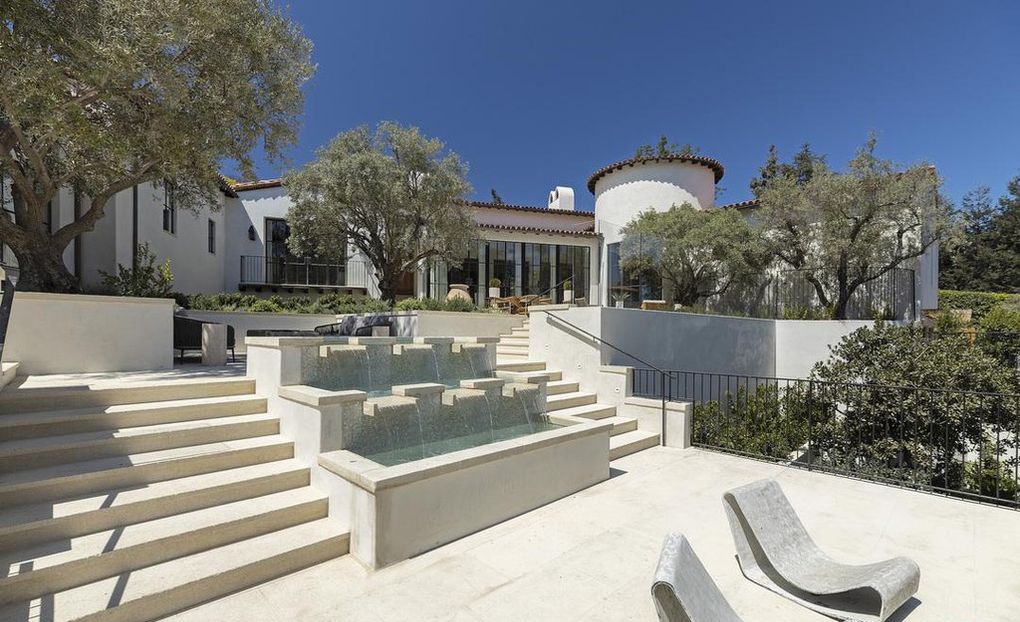 Biet thu xa xi hon 43 trieu USD cua ty phu Uber hinh anh