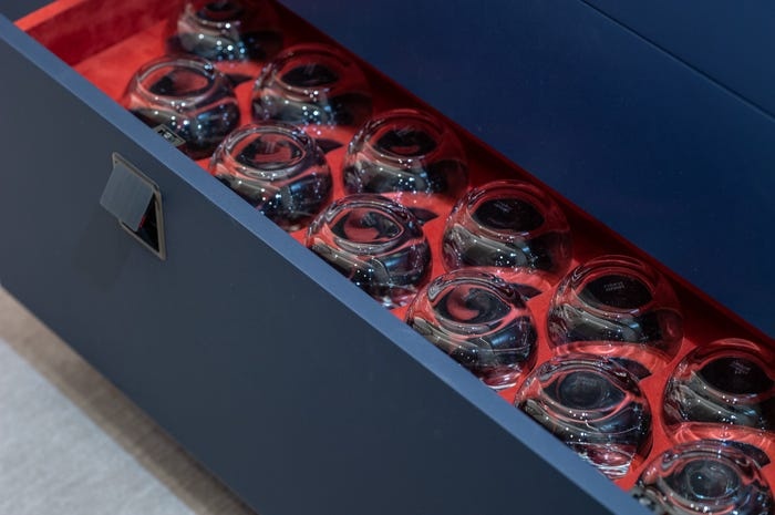 may bay sang trong anh 4