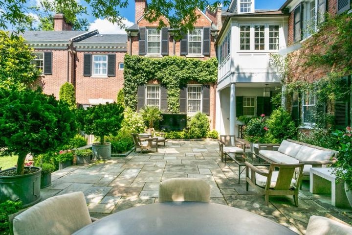 Biet thu 200 tuoi gia hon 17 trieu USD cua ty phu My hinh anh