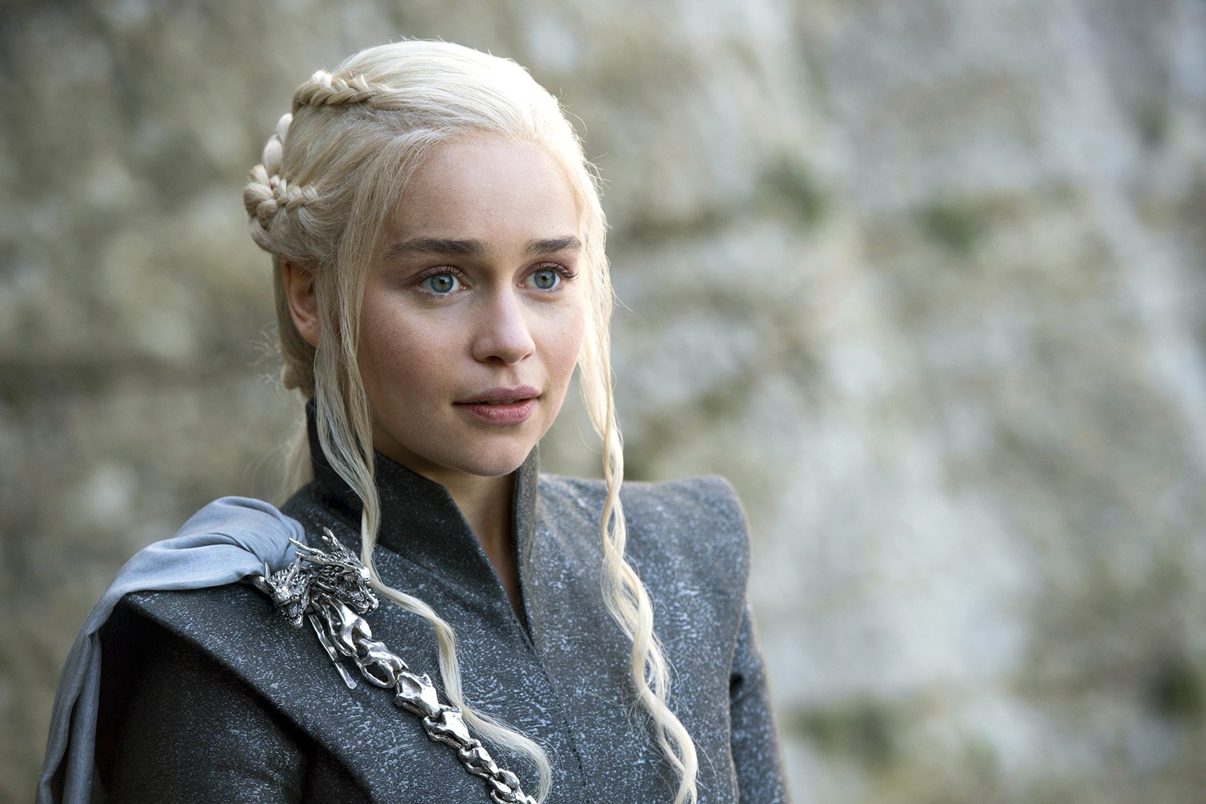 Biet thu cua 'Me Rong' Emilia Clarke hinh anh