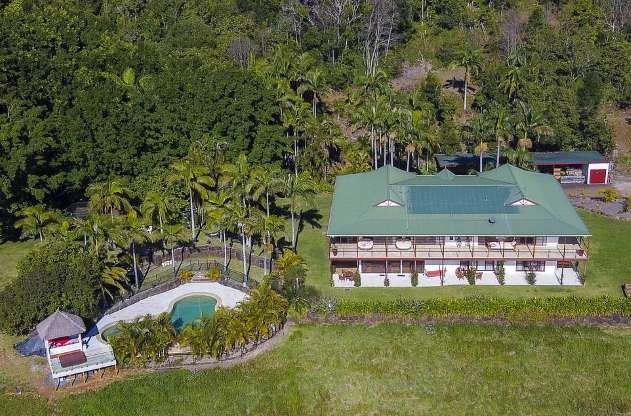 Liam Hemsworth anh 1