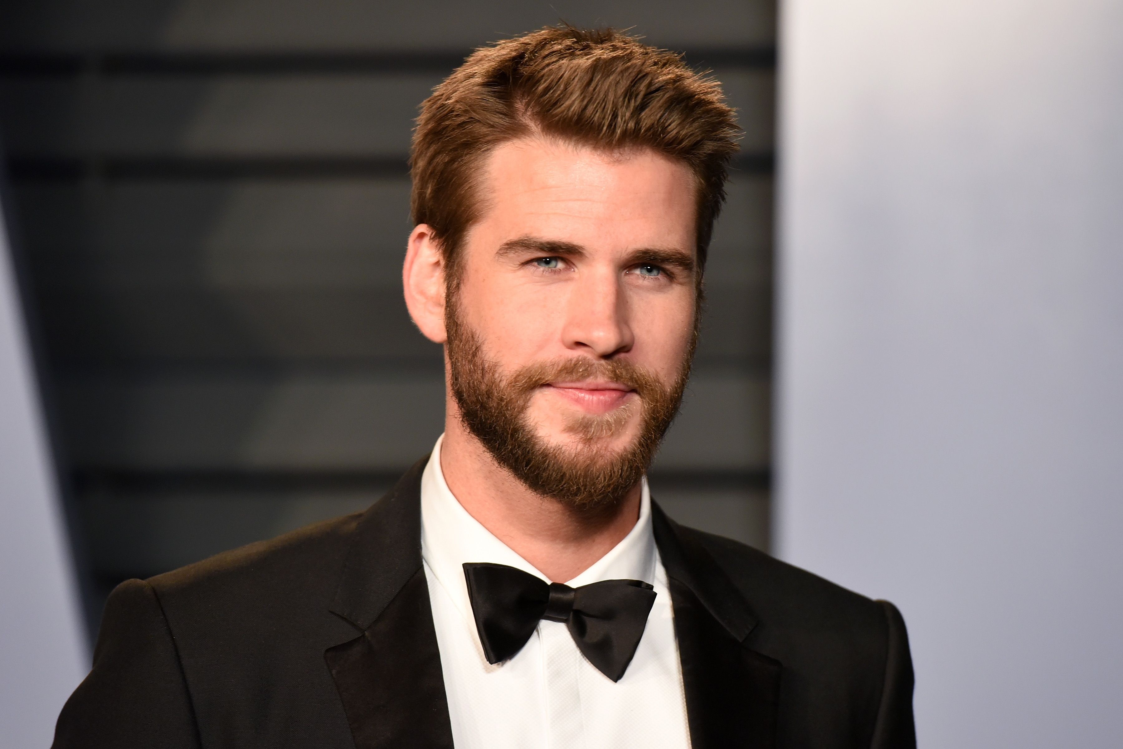 Ben trong biet thu sang trong cua Liam Hemsworth hinh anh