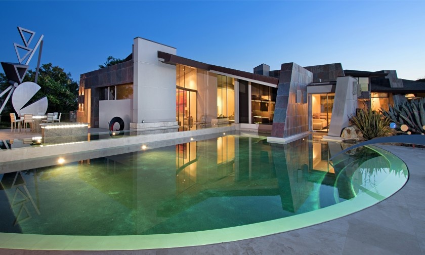 Ben trong 'phao dai' 23 trieu USD cua ty phu My hinh anh