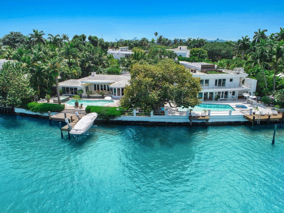 Biet thu 18 trieu USD tren dao nhan tao cua ty phu cong nghe My hinh anh