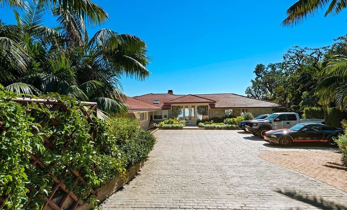 Ben trong biet thu 87 trieu USD cua ty phu cong nghe My hinh anh