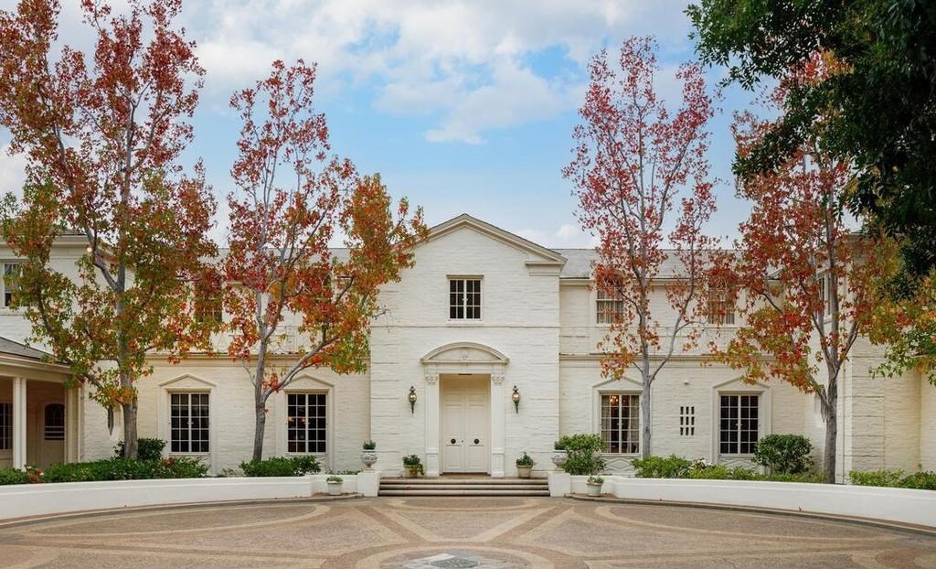 Biet thu 61,5 trieu USD cua cuu CEO Google hinh anh