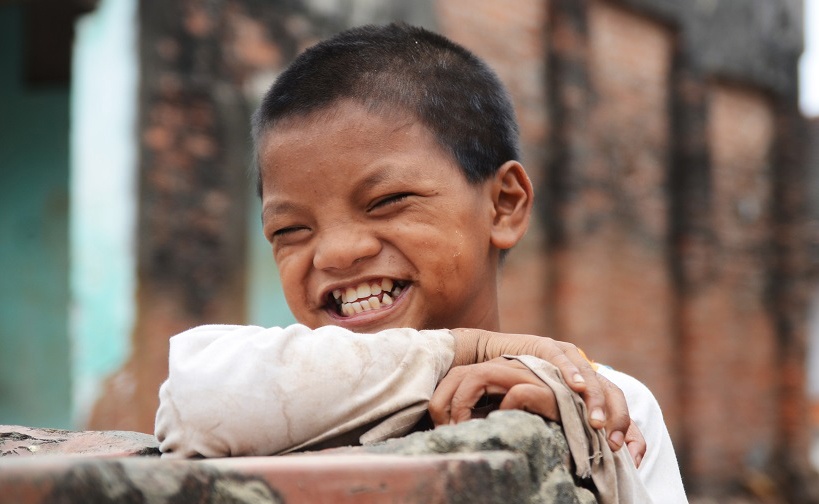 Canh doi co cuc cua gia dinh co nhieu nguoi bi tam than hinh anh