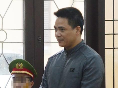 Nguoi nhan tin de doa Chu tich tinh Bac Ninh lanh 3 nam tu hinh anh