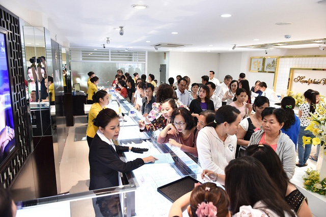 Ba chu PNJ chia se viec thoat khoi su co Ngan hang Dong A hinh anh