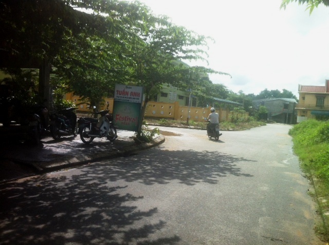 Đoạn đường xảy ra vụ kẻ biến thái dùng vật nhọn đâm chị Phương