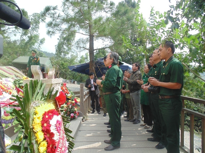 Hang ngan cuu binh doi ret ve Vung Chua trong ngay 22/12 hinh anh
