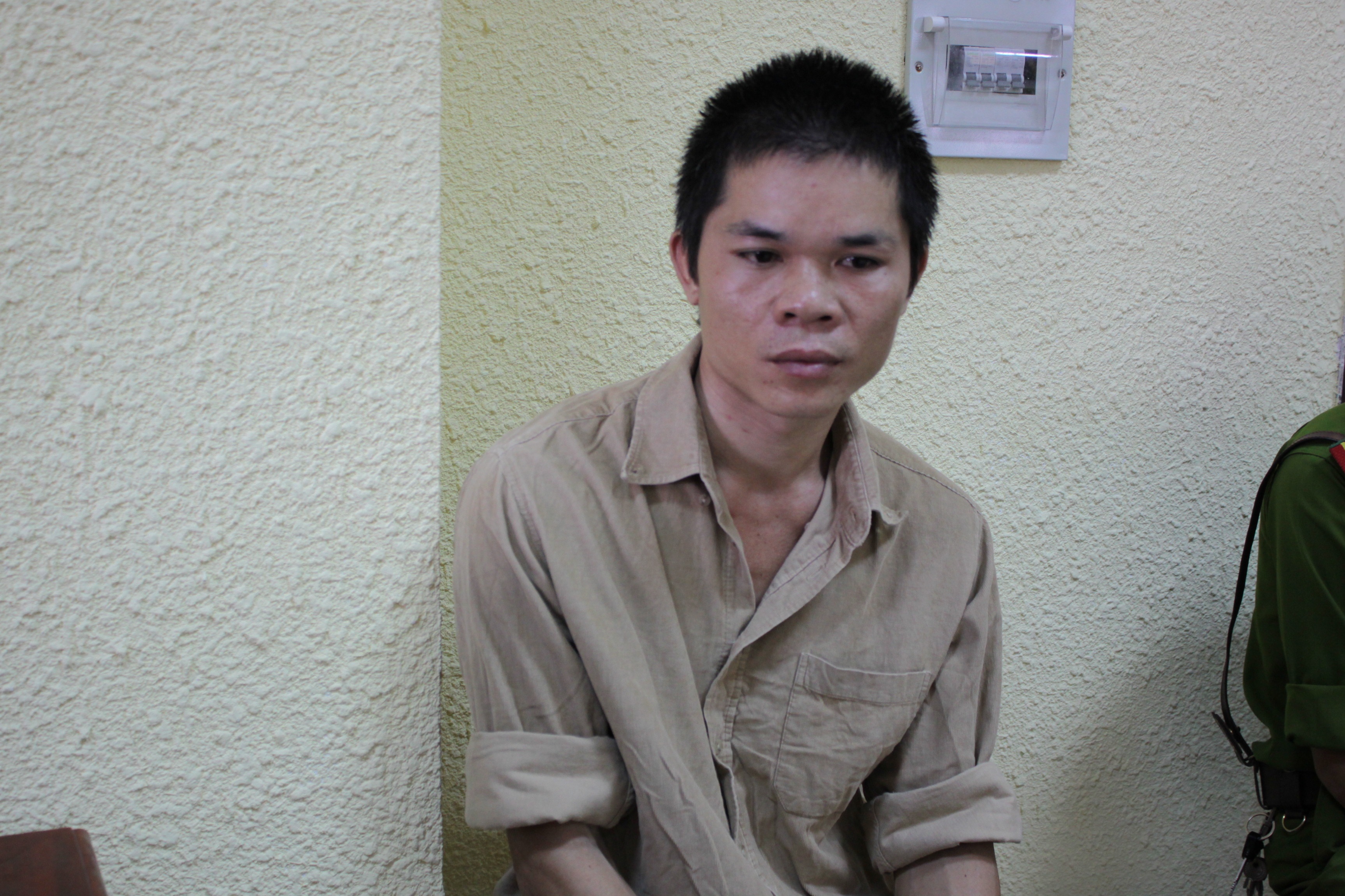 Pham nhan sa luoi sau 8 nam tron trai hinh anh