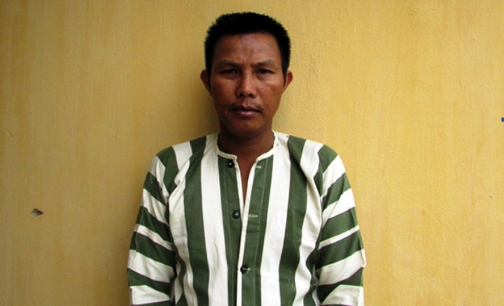 Nguoi dap nga CSGT huyen bi khoi to, tam giam hinh anh