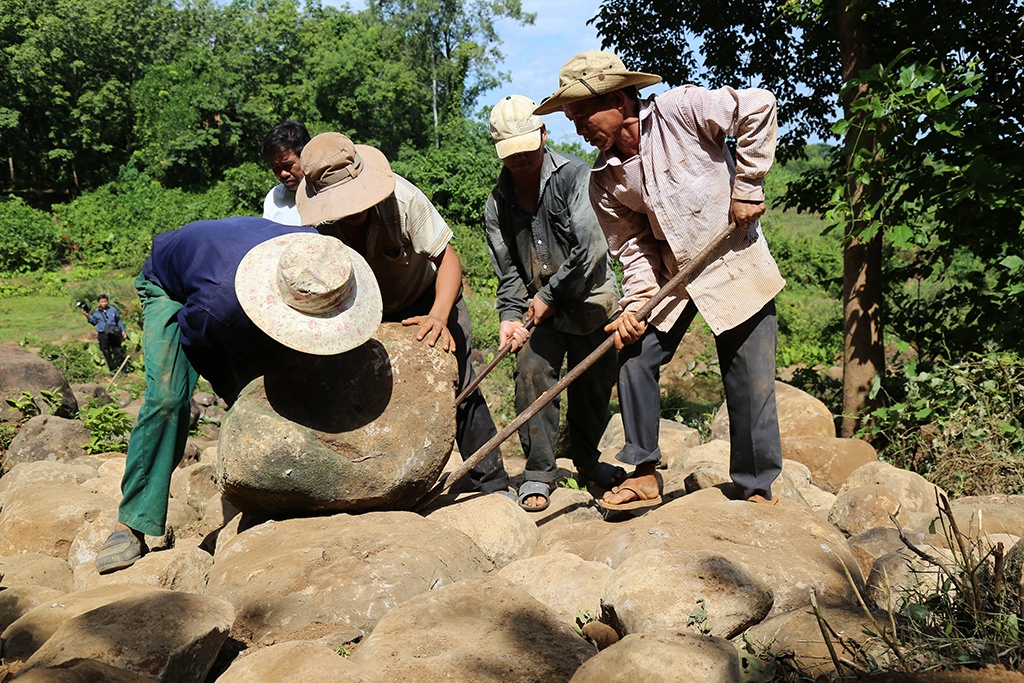 Trung tu gieng co nghin nam o Quang Tri hinh anh