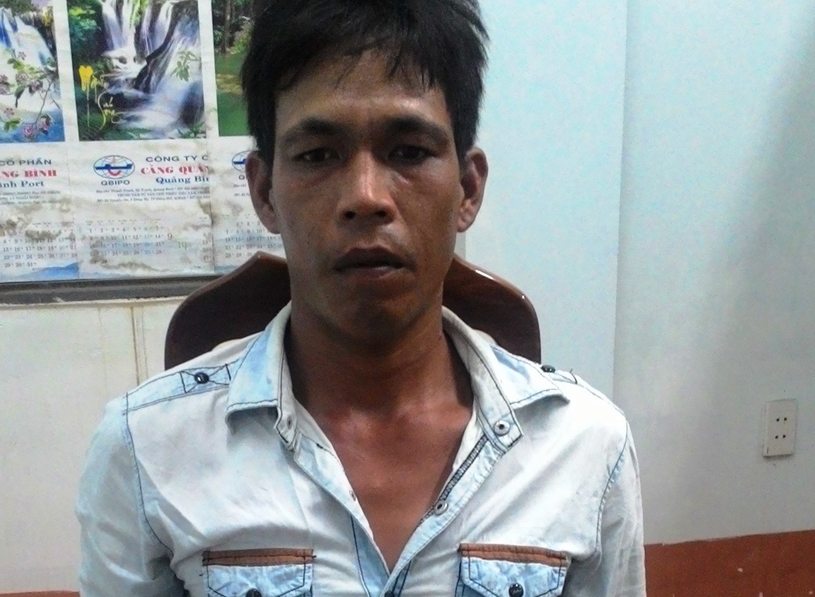 Mau thuan tren ban nhau, ngu dan dam chet ban thuyen hinh anh
