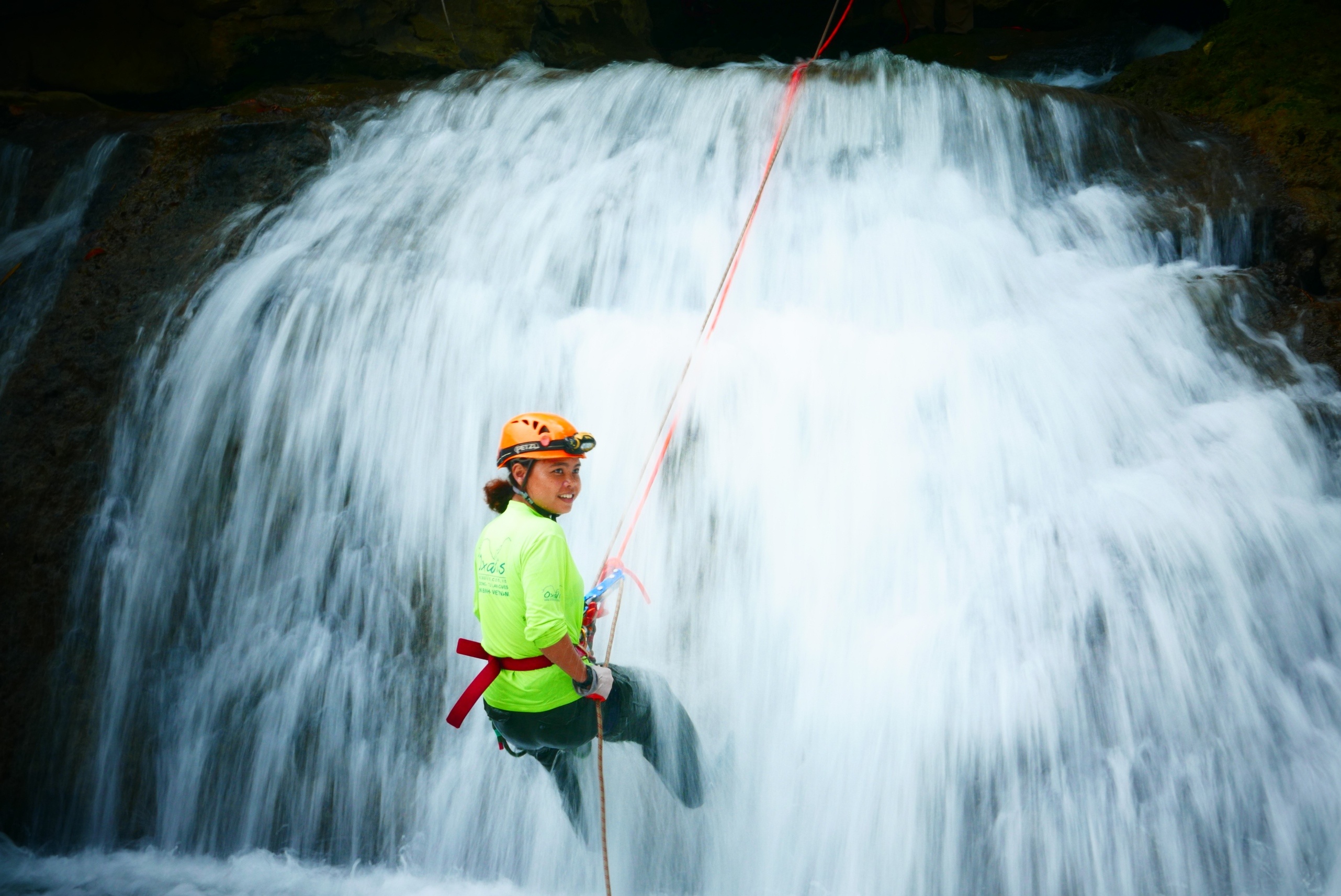 'Nen tim hieu ky cac tour du lich mao hiem truoc khi dat ve' hinh anh