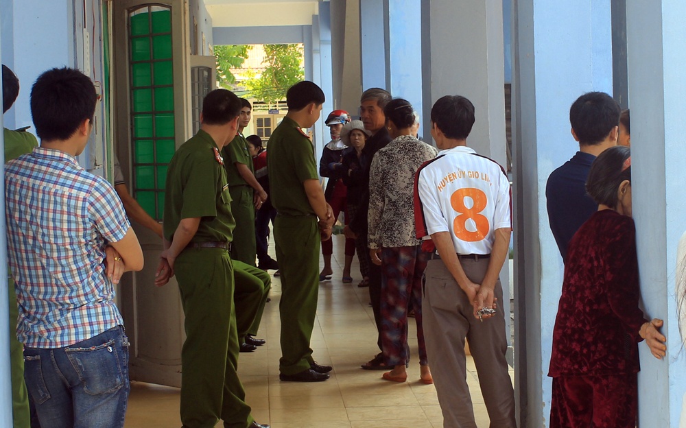 Canh sat vao cuoc mot phu nu tu vong o benh vien hinh anh