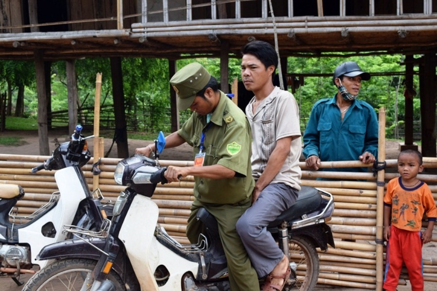 Cử tri đi bỏ phiếu ảnh 2 Cu tri di bo phieu anh 2