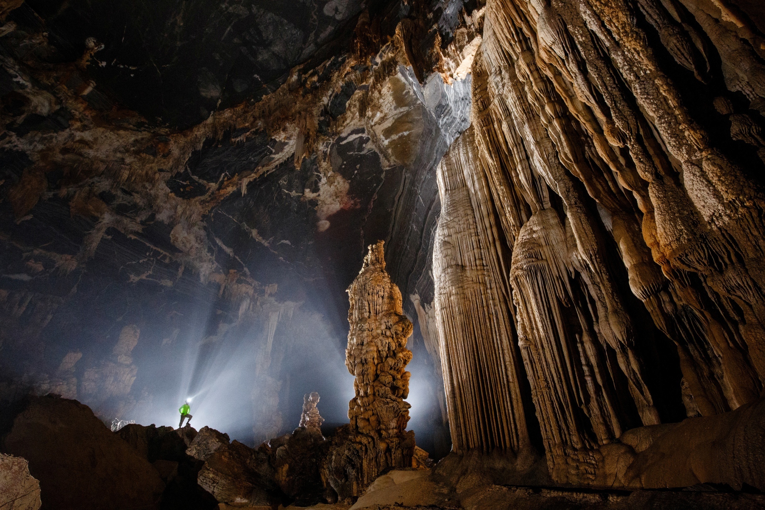 Hang Tien 2 - 'thien duong vo danh' duoc khai thac du lich hinh anh