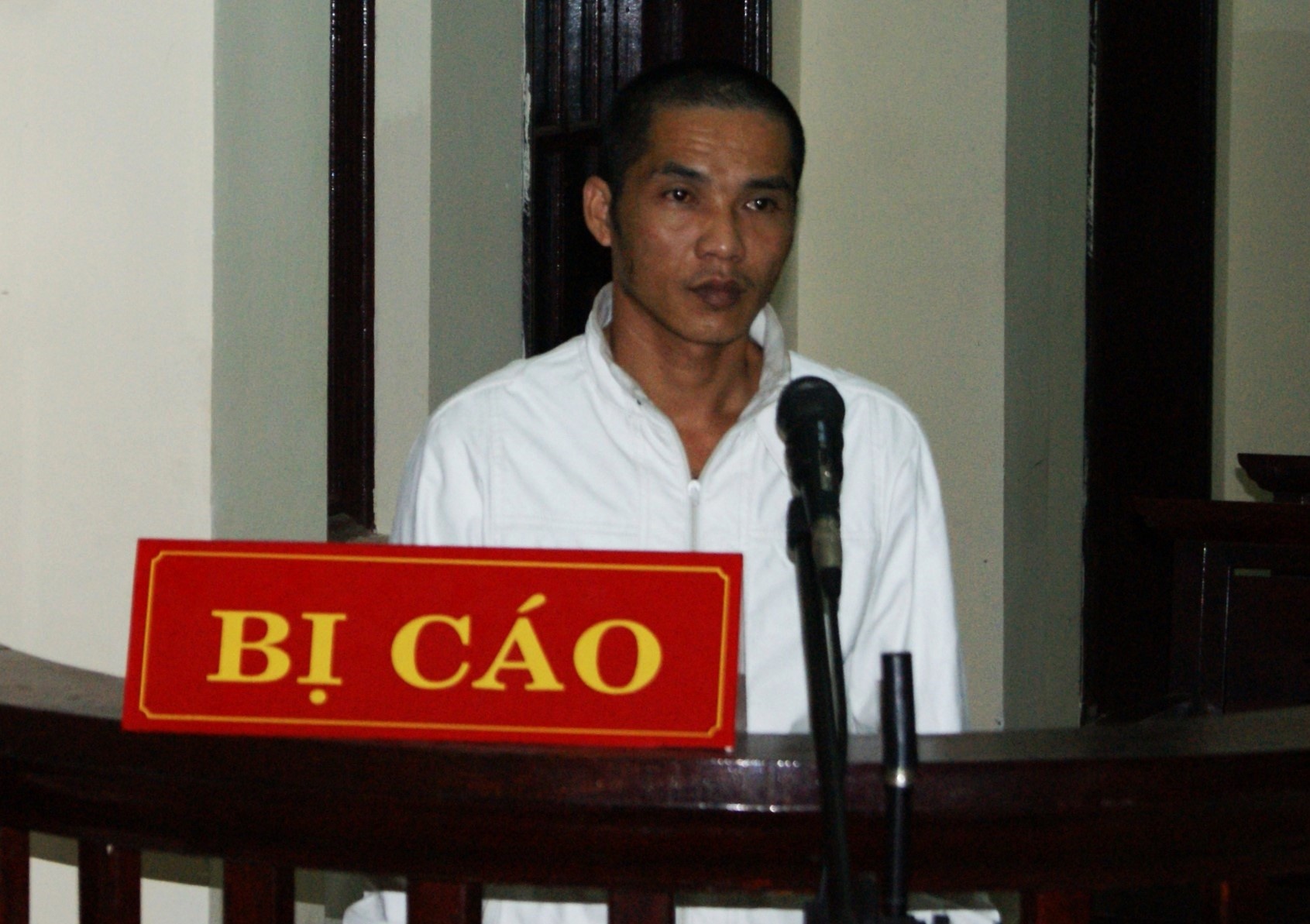 Mat 500 trieu sau cuoc goi nham dien thoai hinh anh