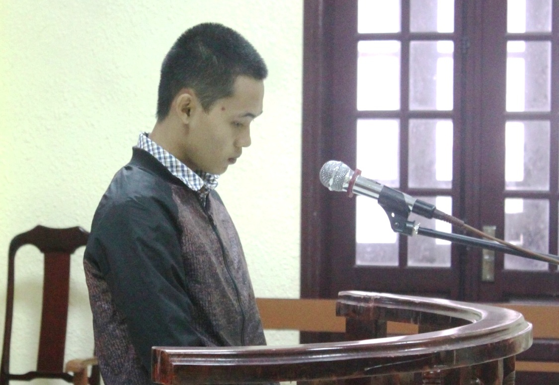 9X dung Facebook lua hang tram nguoi linh 42 thang tu hinh anh