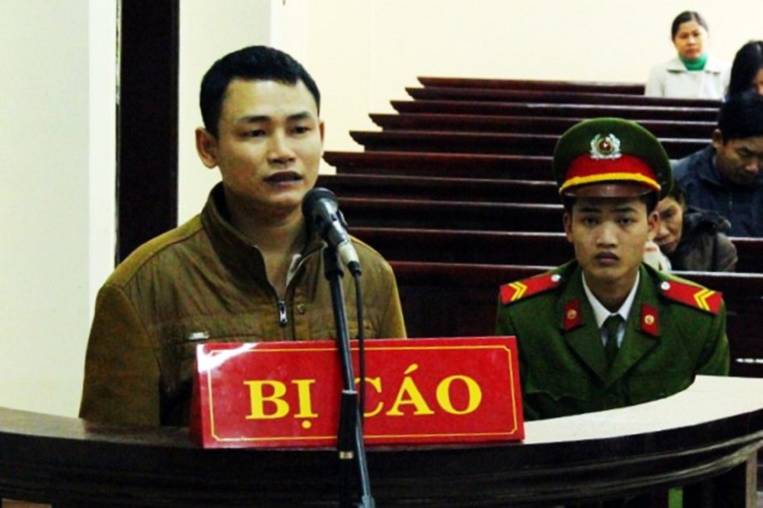 Chem guc ke danh em trai, anh trai lanh 8 nam tu hinh anh