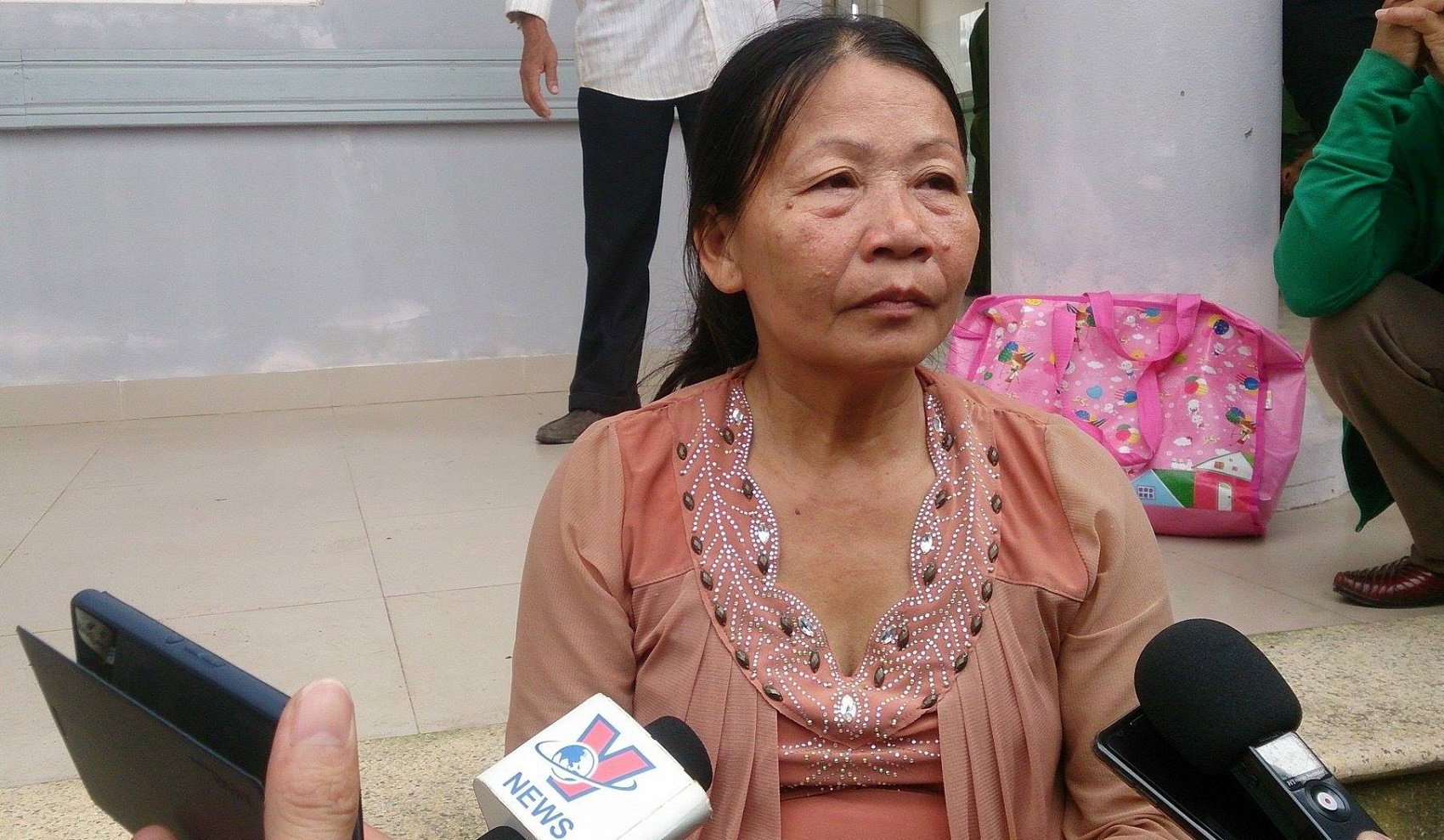 San phu 34 tuoi tu vong bat thuong sau sinh mo o benh vien hinh anh