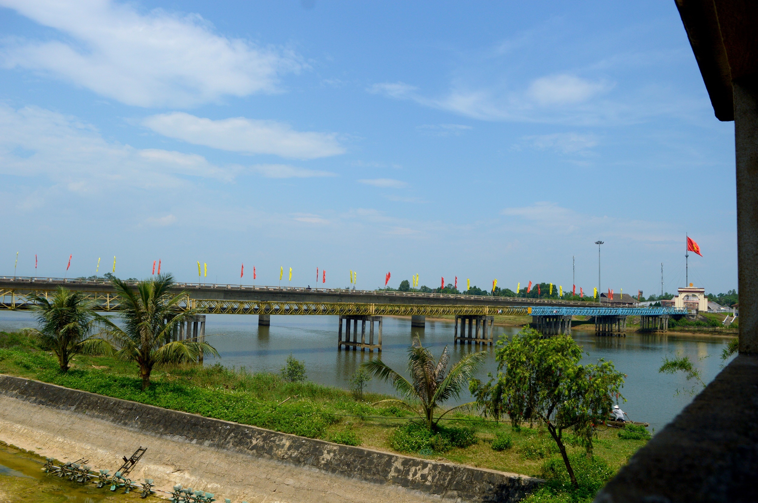 Khu phi quan su vi tuyen 17 anh 4