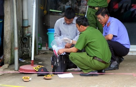Ong bo vuong lao ly tu chuyen 2 dua tre danh nhau hinh anh