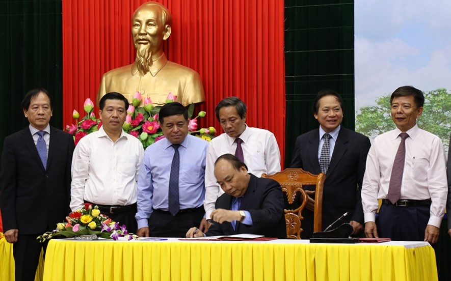 Phat hanh tem Dai tuong Vo Nguyen Giap anh 1