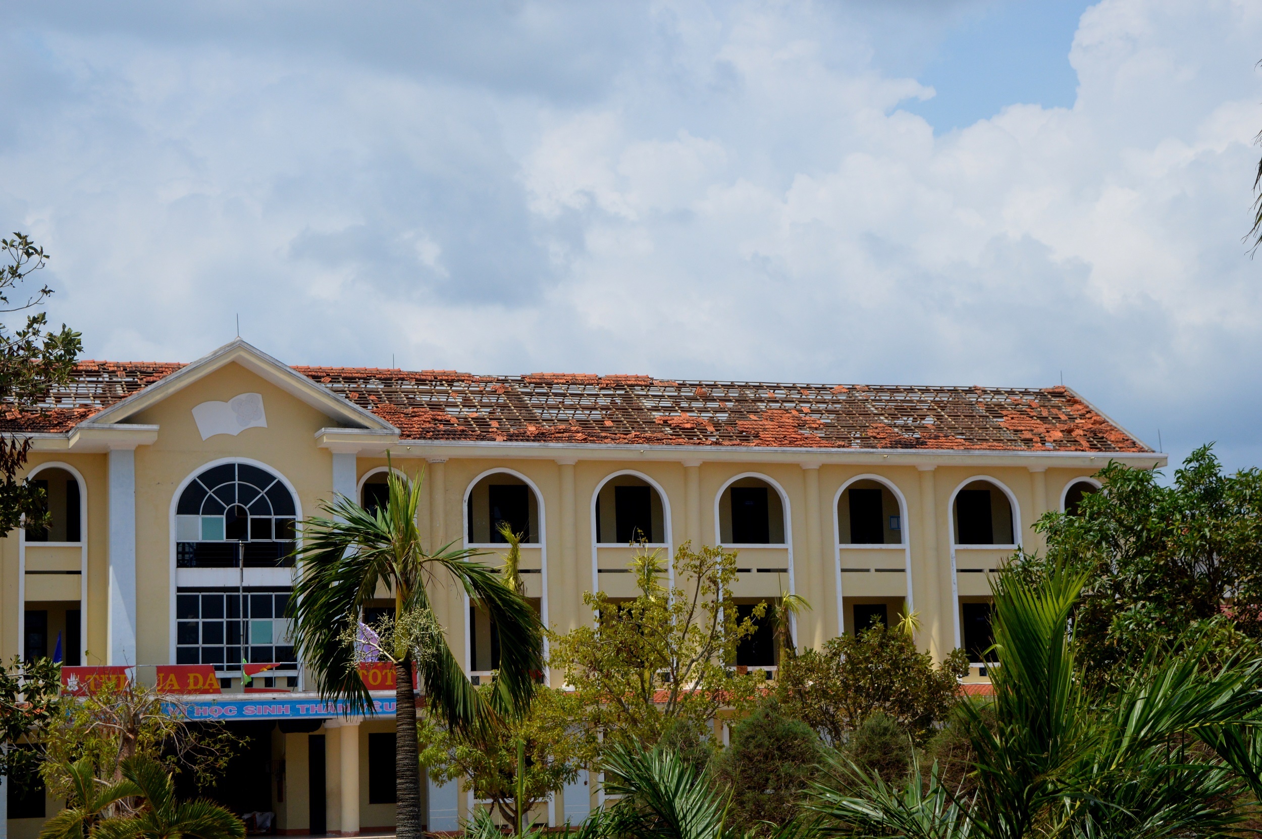 Hoc sinh vung bao anh 3