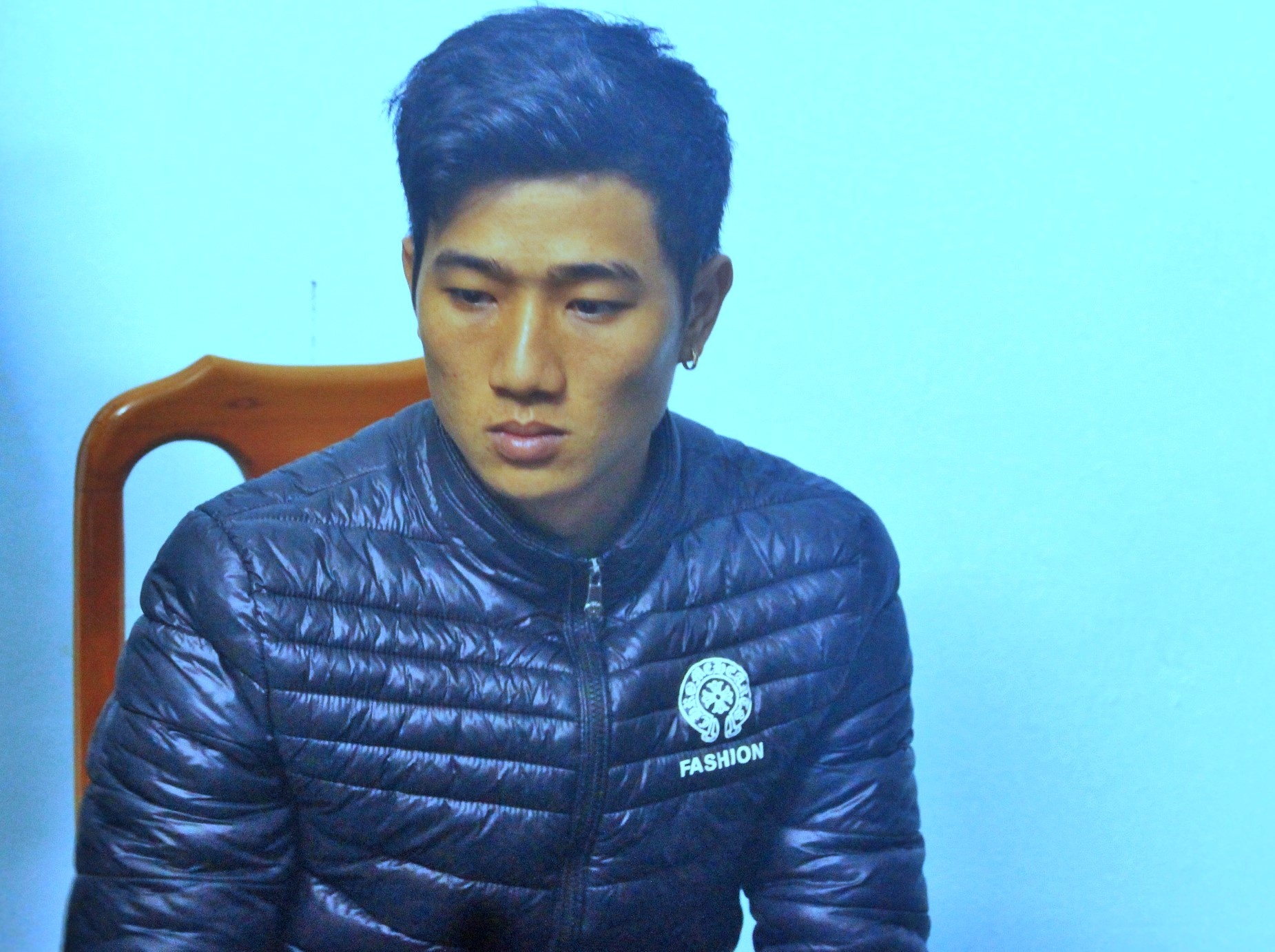 Hanh hung bac si anh 1