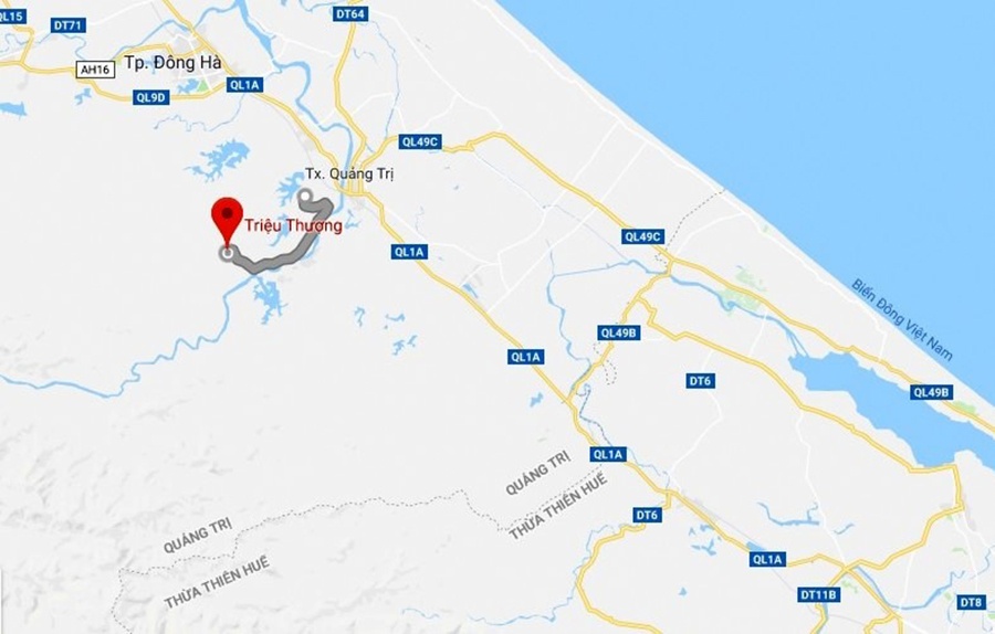 Đập nước nguy cơ vỡ được gia cố bằng cọc tre ảnh 3 Dap nuoc nguy co vo duoc gia co bang coc tre anh 3