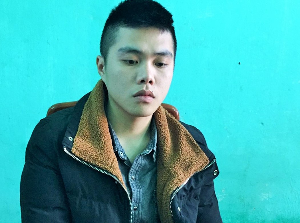 Thanh nien dap pha tai san, gay roi benh vien bi bat tam giam hinh anh