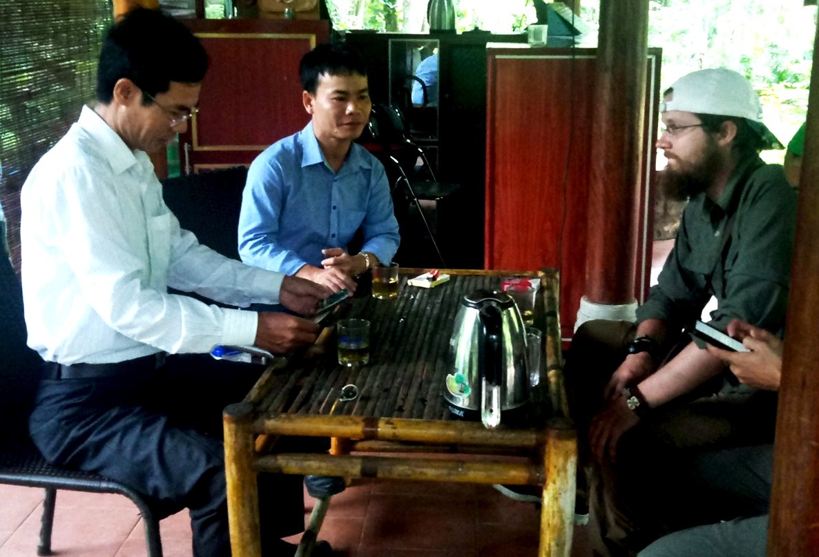 Du khach My nhan lai vi co hon nghin USD bi roi o Phong Nha hinh anh