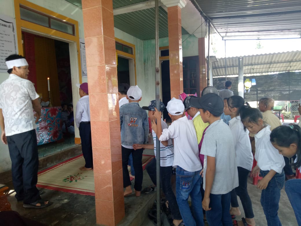 Chồng đâm chết vợ trong đêm ảnh 1 Chong dam chet vo trong dem anh 1