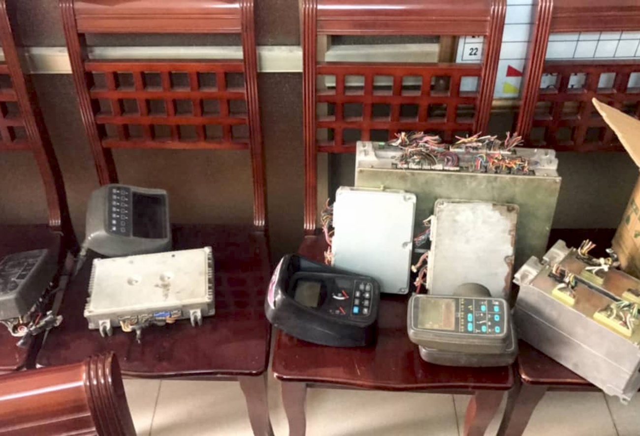 Cặp siêu trộm chôm hộp điện ảnh 1 Cap sieu trom chom hop dien anh 1