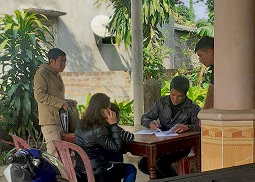 Nghi bi hanh hung anh 1