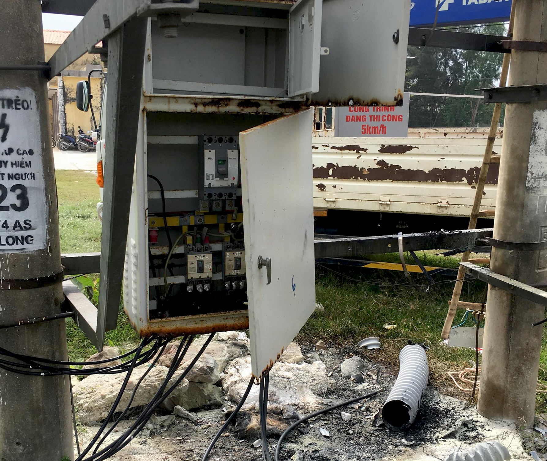 Chat cui dot tram bien ap de suoi am hinh anh