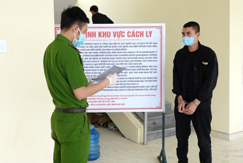 Trốn truy nã  ảnh 1 Tron truy na anh 1