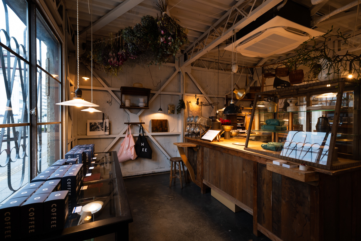 quan ca phe Nhat Ban anh 9