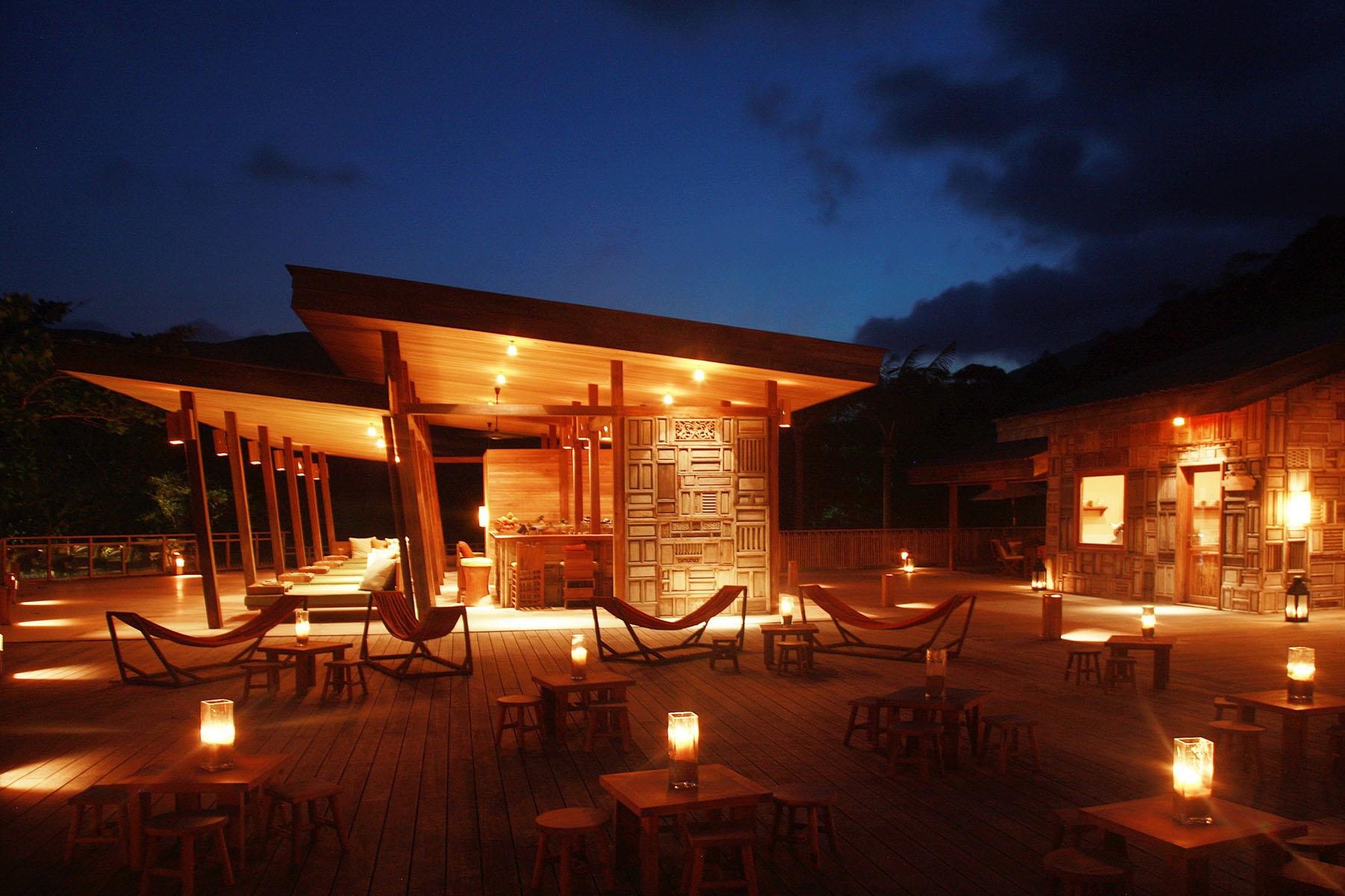 ong ba Smith o Con Dao anh 2