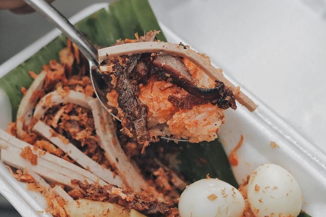 Xoi thit kho va 3 hang xoi doc la phai thu o Sai Gon hinh anh