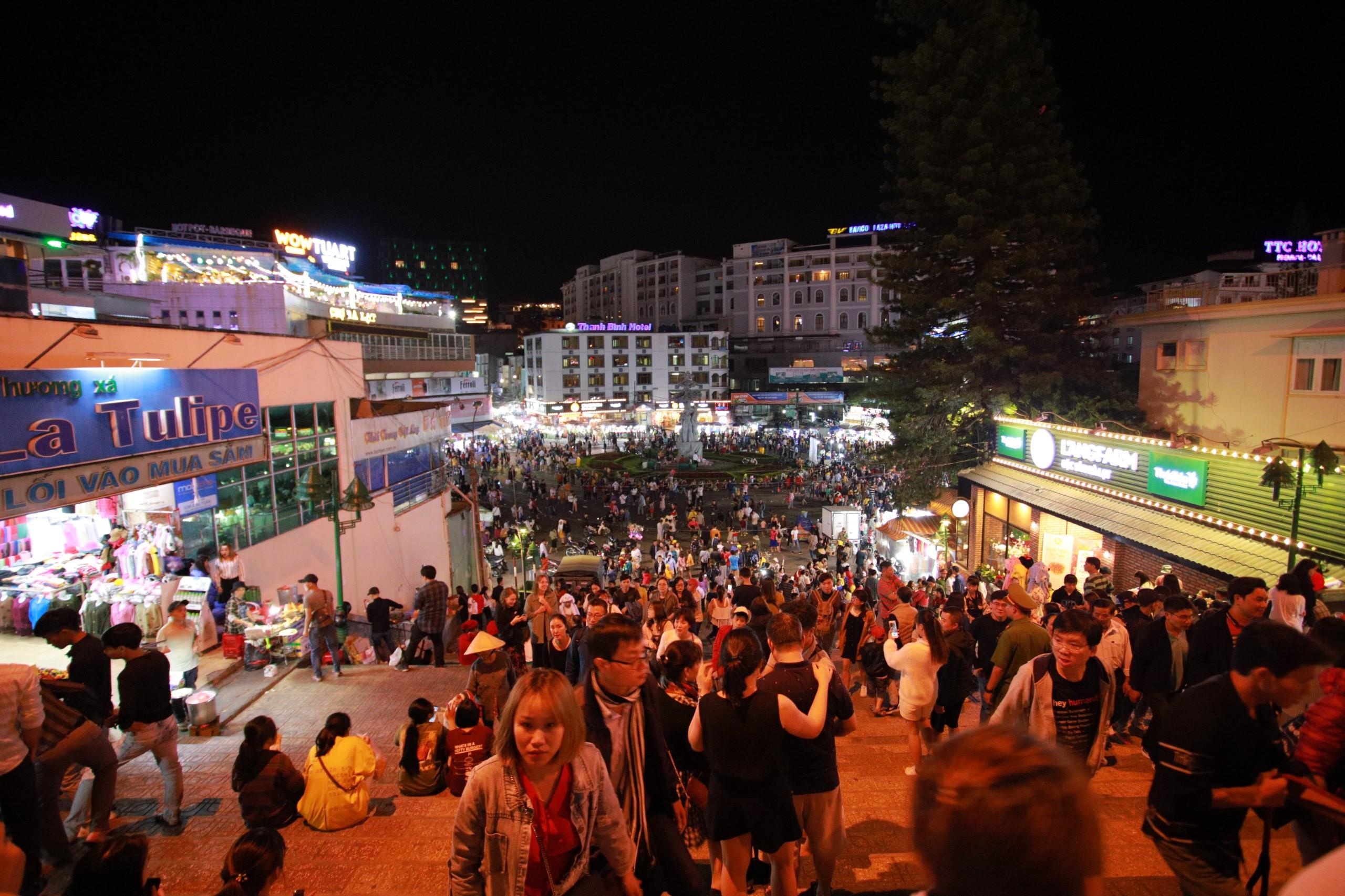 đà lạt đông du khách ảnh 2 da lat dong du khach anh 2