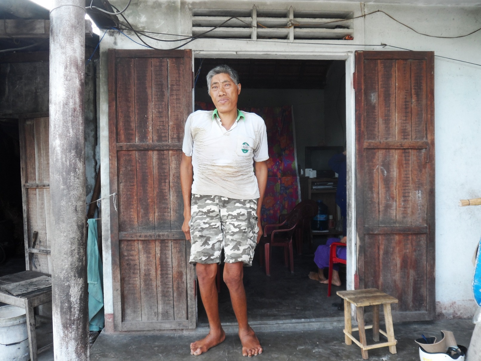 'Nguoi khong lo' cao 2 m o Quang Binh hinh anh