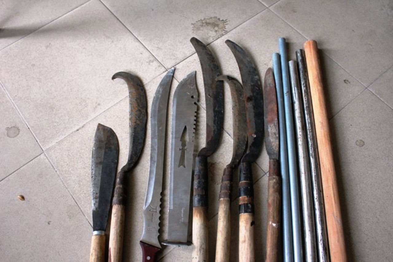 Bat 8 nguoi chem roi tay nam thanh nien o Quang Binh hinh anh