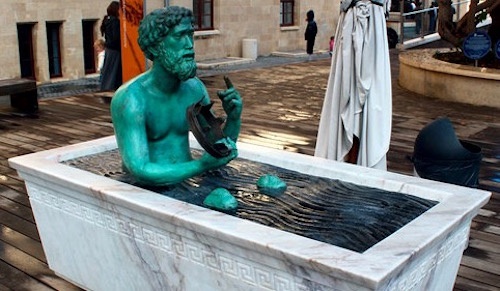 Vi sao Archimedes tran truong chay giua pho va het nhu dien? hinh anh