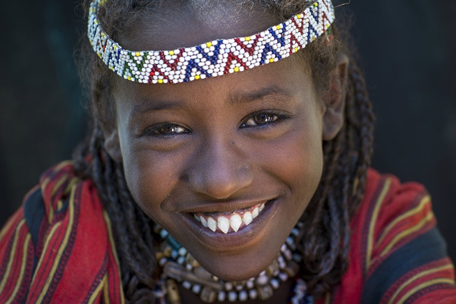 Phu nu o dau mai rang nhon hoat de lam dep? hinh anh